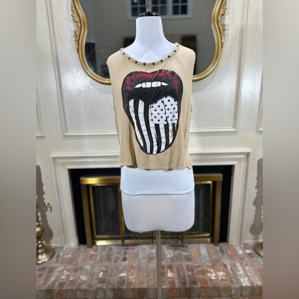Mauve USA Flag Tongue Graphic Tank Top XL | Lace Back Distressed Muscle Tee